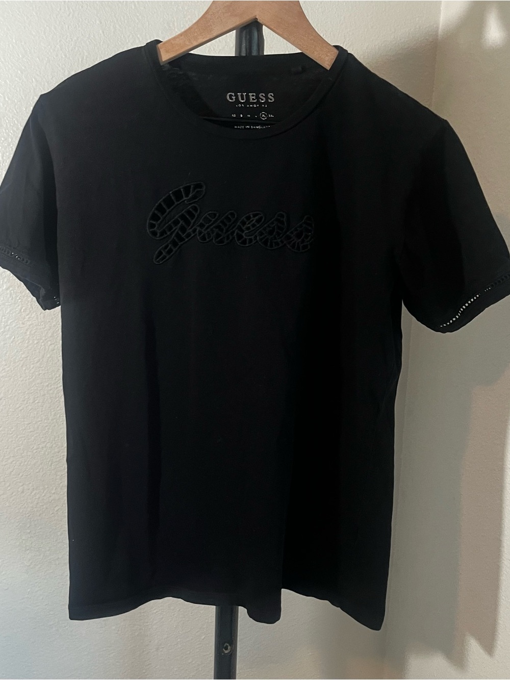Guess Black Short-Sleeve Logo Tee